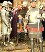 Historischer Weihnachtsmarkt auf der Ronneburg