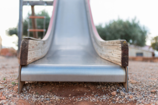 Neue Spielplatz-Eröffnung in der Henri-Dunant-Siedlung Frankfurt