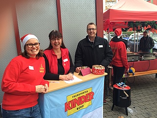 Weihnachtsgeschenke für Frankfurter Kinder