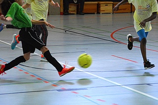 Spiel, Spaß und Autogramme beim 4. Mädchenfußballturnier "Gallus bleibt am Ball"