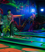 GlowZone Hollywood & 4D Schwarzlicht Minigolf Frankfurt